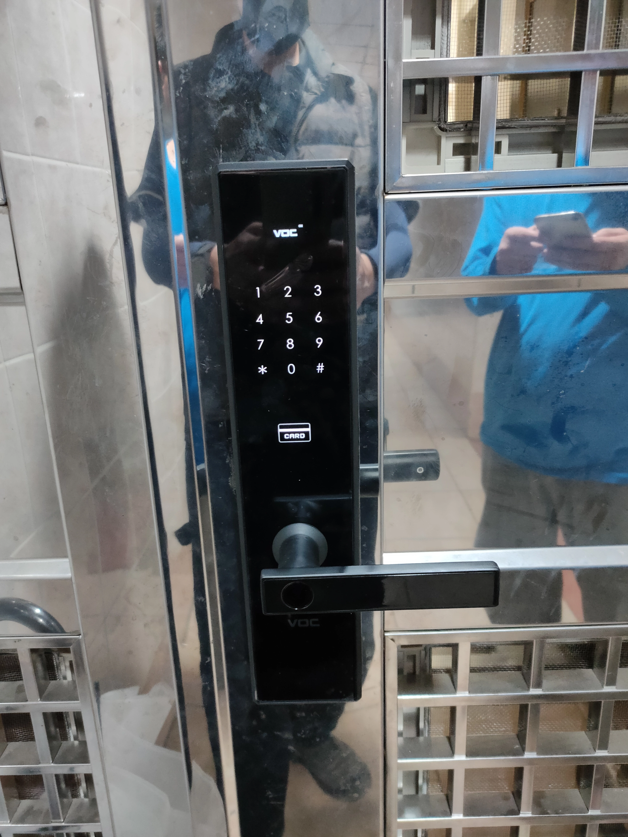 白鐵門密碼電子鎖外側面板